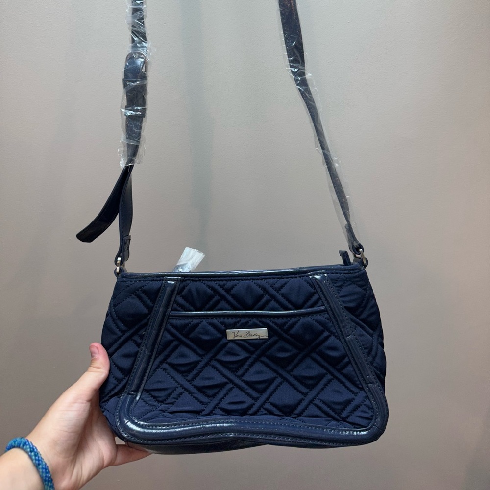 NWT Vera Bradley Trimmed Trapeze Crossbody Bag in Classic Navy